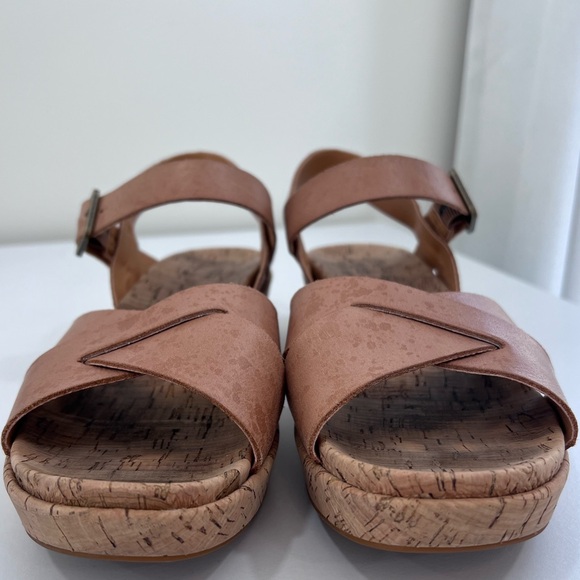 Kork-Ease Myrna Sandal Platform Cork Wedge Ankle Strap in Golden Sand NWOB, 9 - Picture 4 of 13